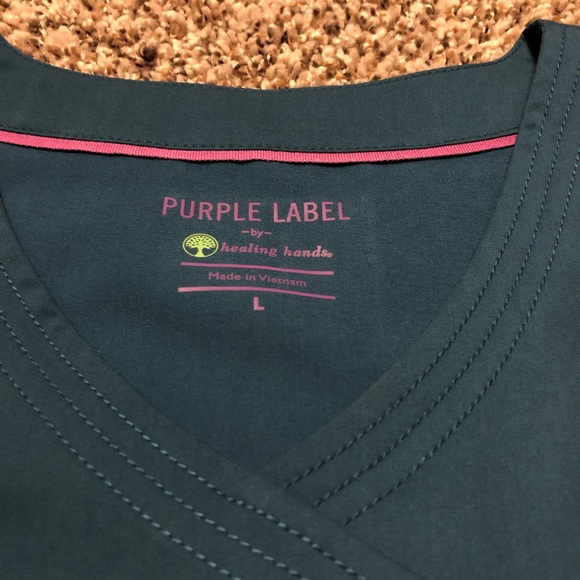 Scrubs - Picture 2 of 3